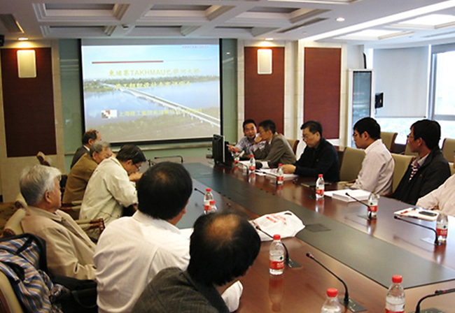柬埔寨巴萨克河大桥施工方案通过专家组会审