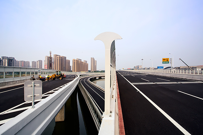 下沙互通至江东大桥高速公路项目通车在即